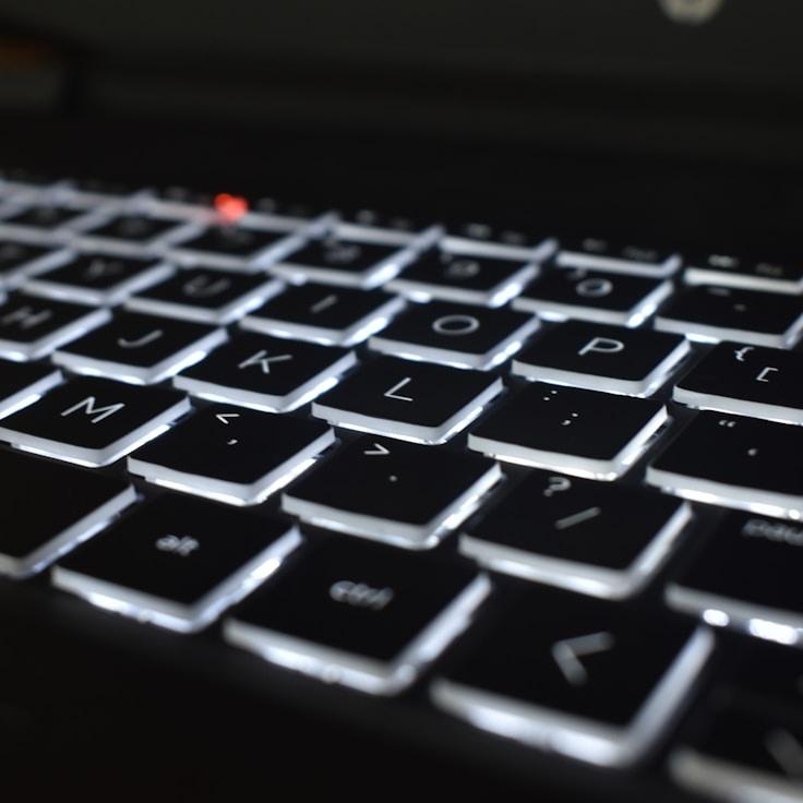 Photo-realistic 3D product render example